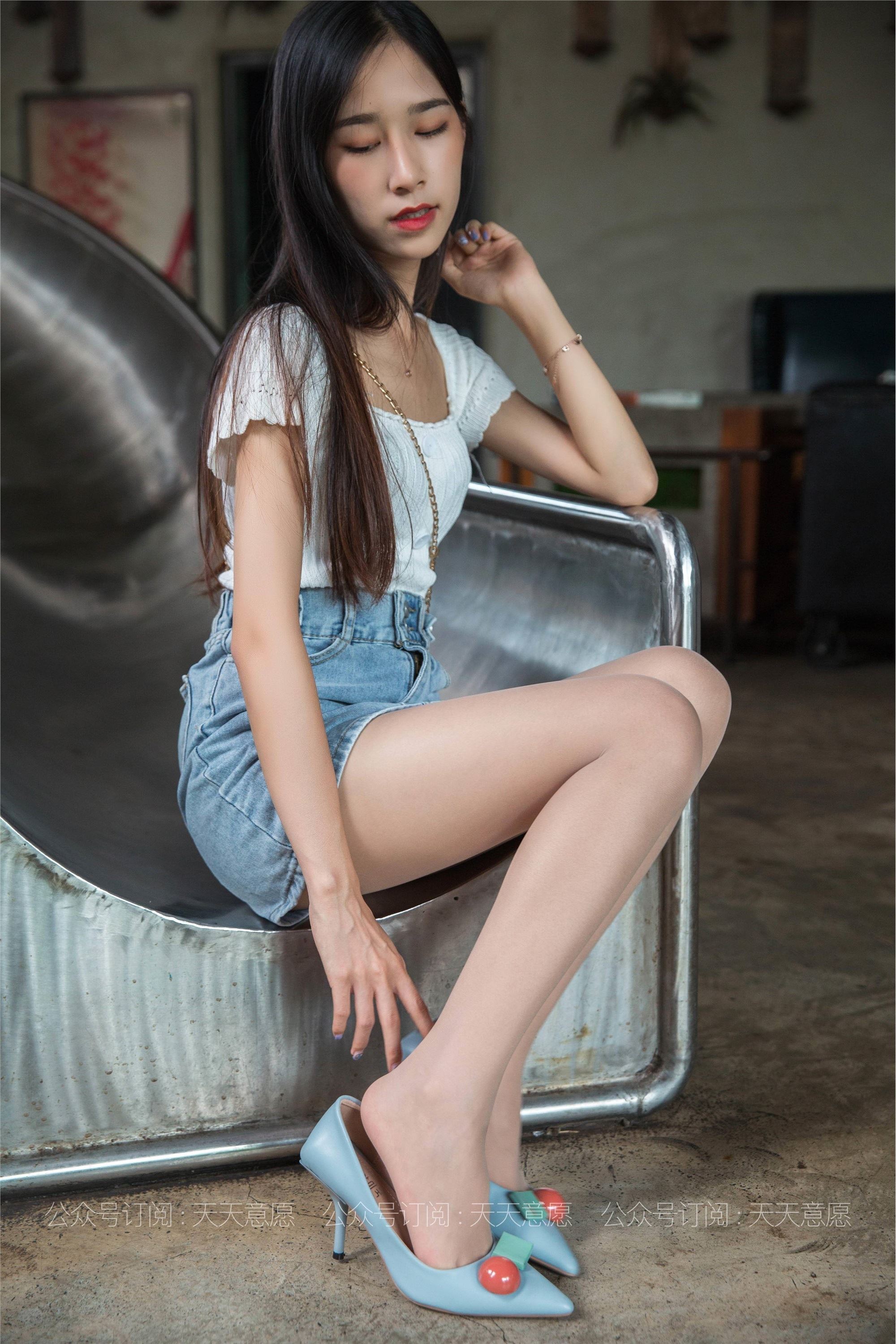 IESS异思趣向 - 模特：美子《玩滑滑梯》